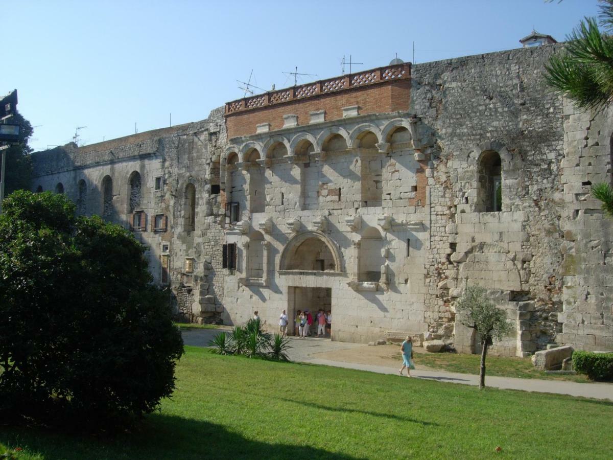 Apartments Lovret Flowers Σπλιτ Εξωτερικό φωτογραφία